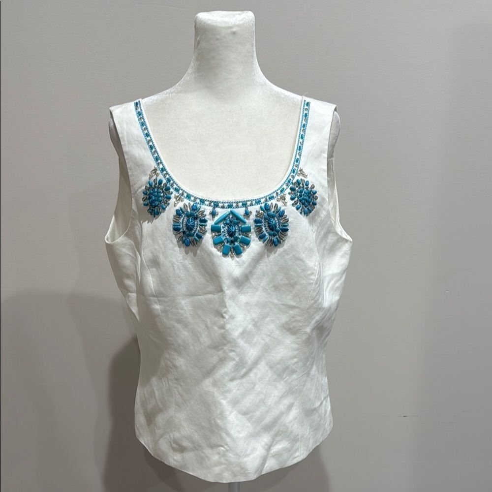 Tahari Embroidered White and Blue Women's Sleeveless Top Size 12 - Picture 1 of 5